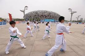 2026国际足联世界杯 小学篮球无器材训练